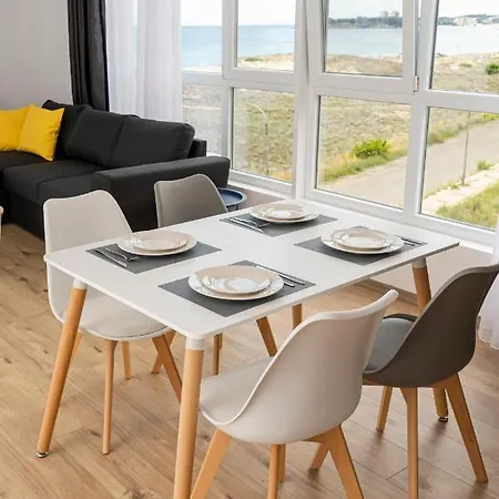 شقة Aparthotel Primorsko 4*