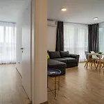 Aparthotel Primorsko Apartmán 4*