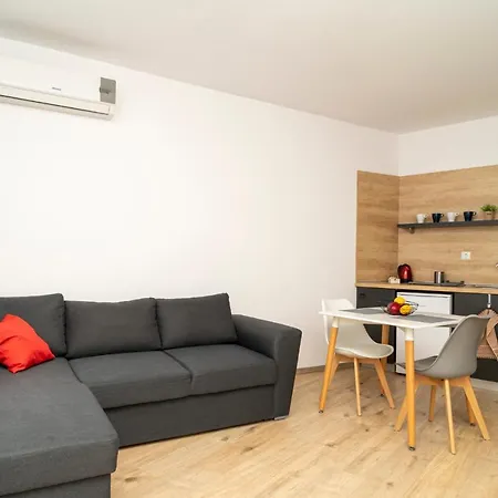 Aparthotel Primorsko